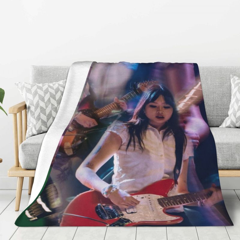 Custom British Singer Beabadoo - đánh giá và giá Home Office British